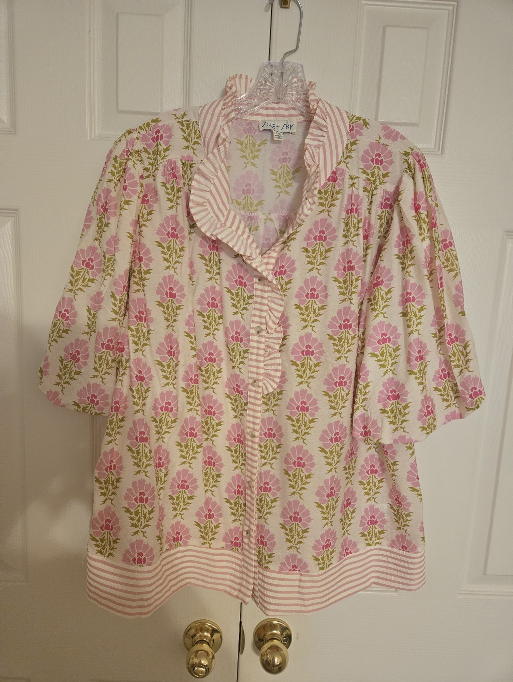 She + Sky Fanfare Floral Border Print Pink Button-Up Blouse